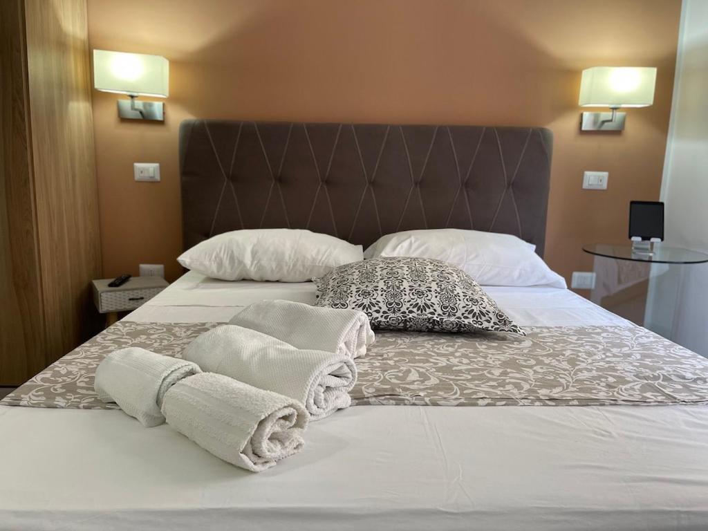 Ciu Ciu Home Suite Palermo Buitenkant foto